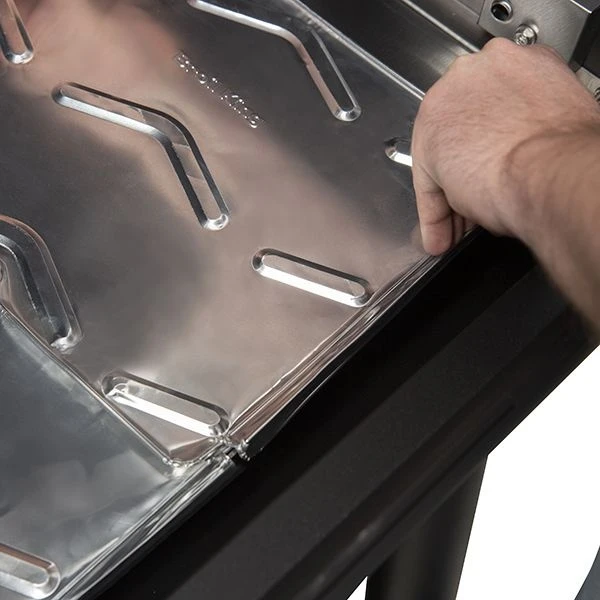 Broil King Foil Drip Pan For Pellet Liner Pack Of 6 5 Broil King Foil Drip Pan For Pellet Liner Pack Of 6 - Image 3