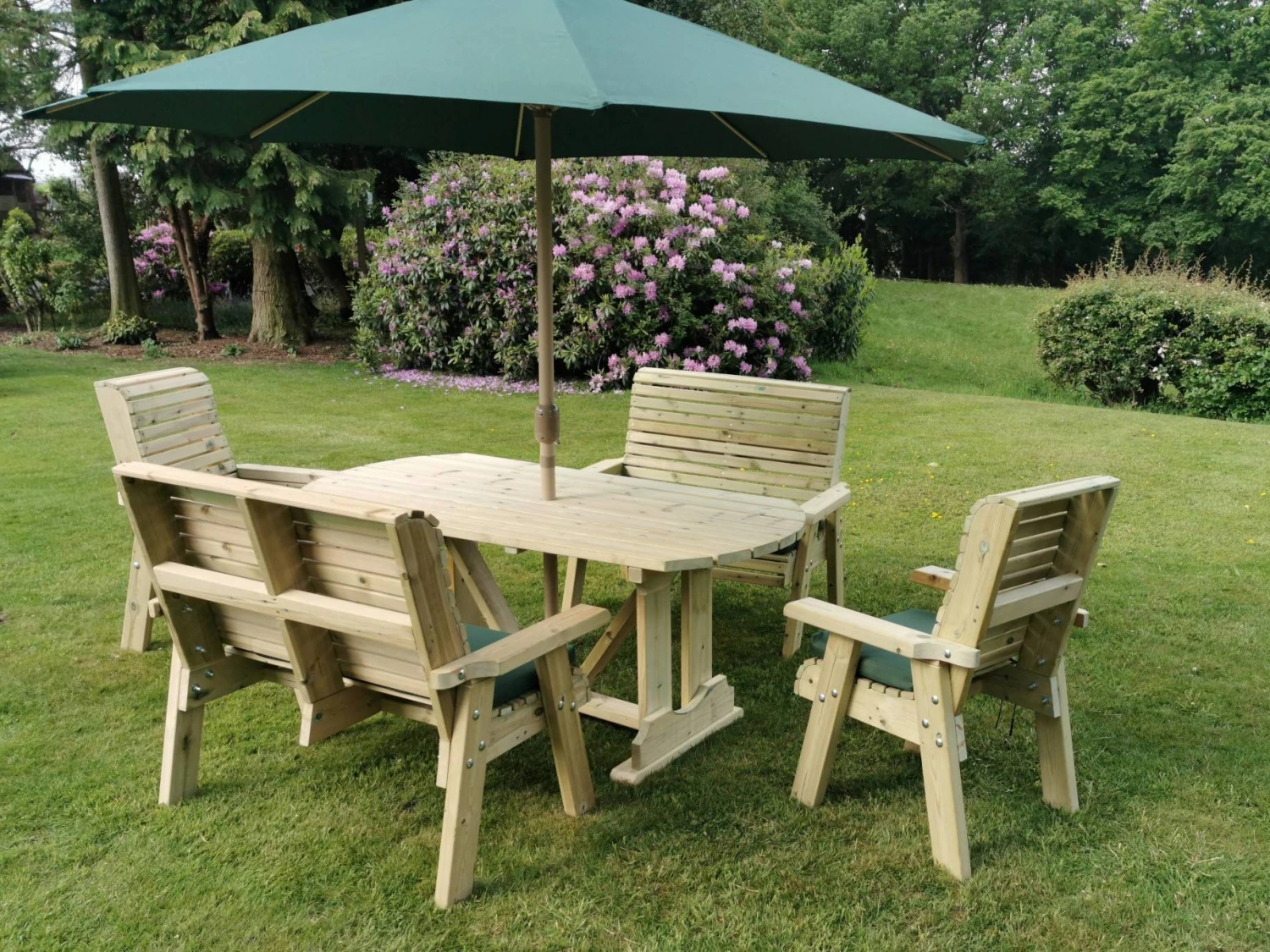 Churnet Valley Ergo 6 Seat Table Set - 2 X Chairs & 2 X Benches 4 Churnet Valley Ergo 6 Seat Table Set - 2 X Chairs & 2 X Benches - Image 3