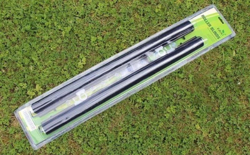 Halls Greenhouses Internal Shading Blind (Pair) With Suction Pads 6 Halls Greenhouses Internal Shading Blind (Pair) With Suction Pads - Image 4