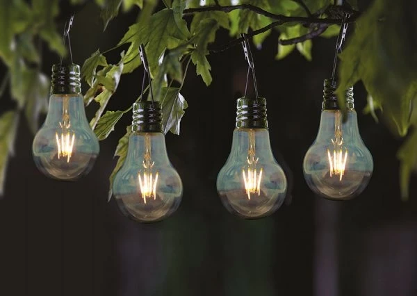 Smart Garden Eureka! Retro Lightbulb, 4 Pack 3 Smart Garden Eureka! Retro Lightbulb, 4 Pack